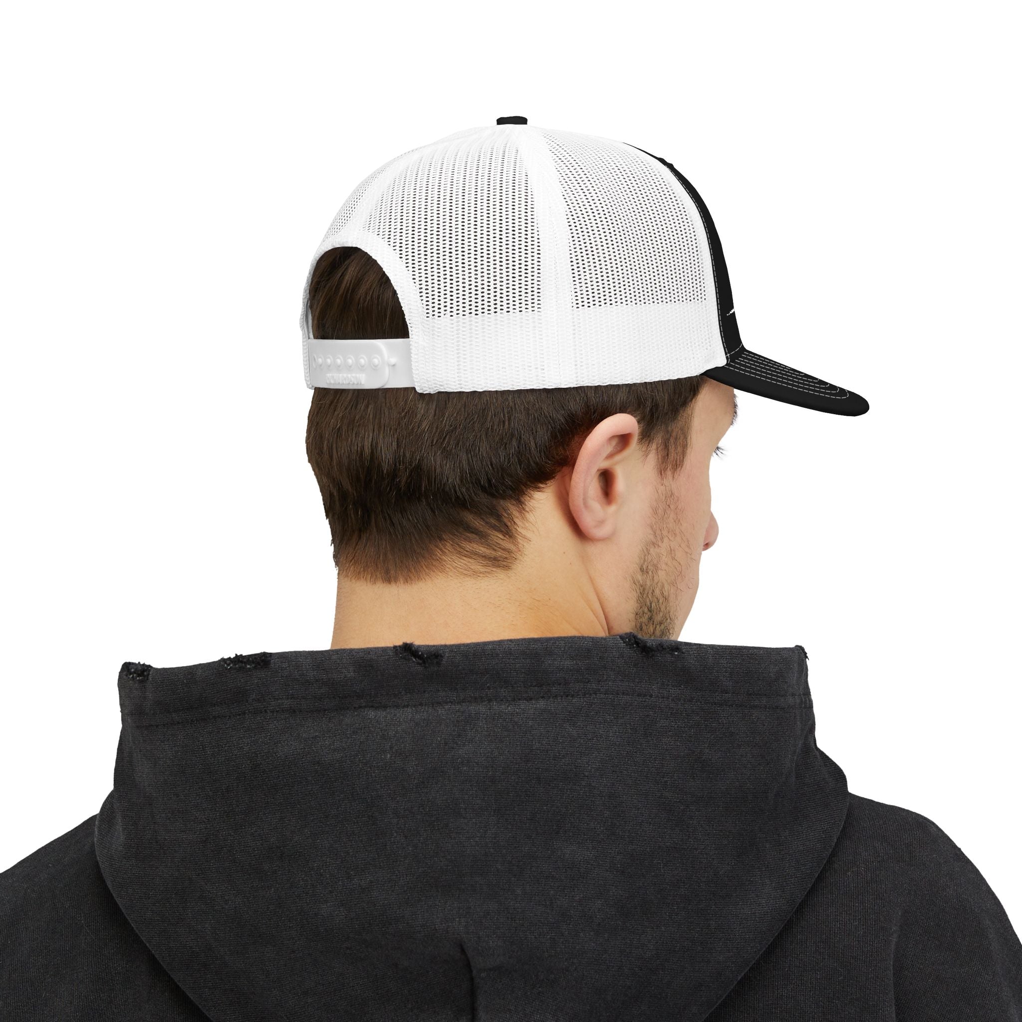 OILNIX Classic Snapback Trucker Hat